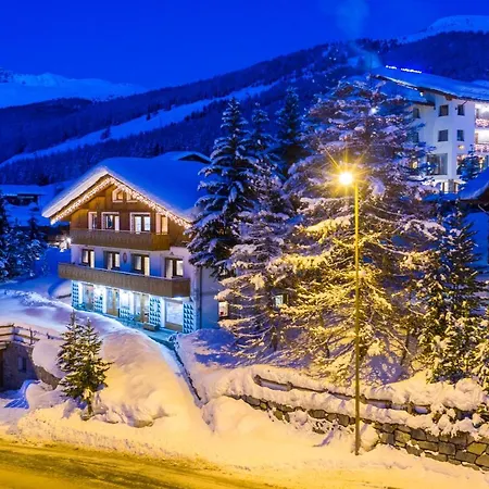 Otel Duc De Rohan 3*